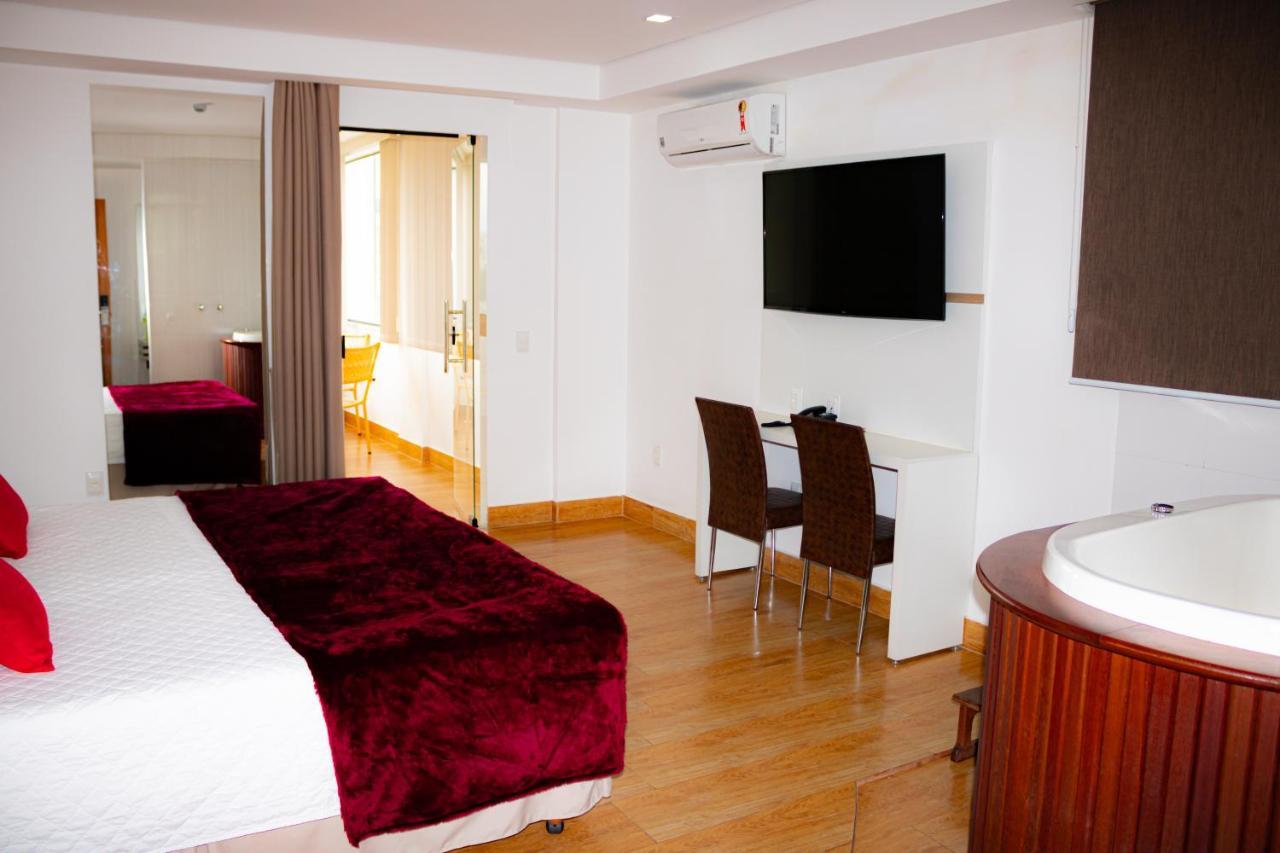 Granlago Hotel Пузу Алегре Екстериор снимка