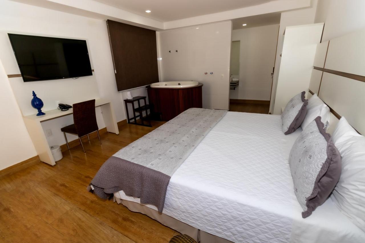 Granlago Hotel Пузу Алегре Екстериор снимка