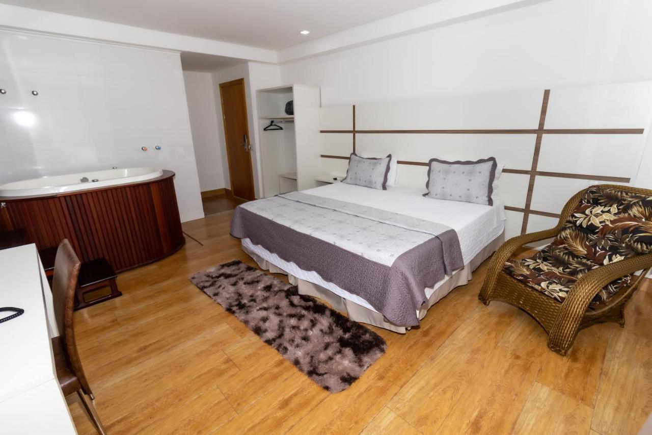 Granlago Hotel Пузу Алегре Екстериор снимка
