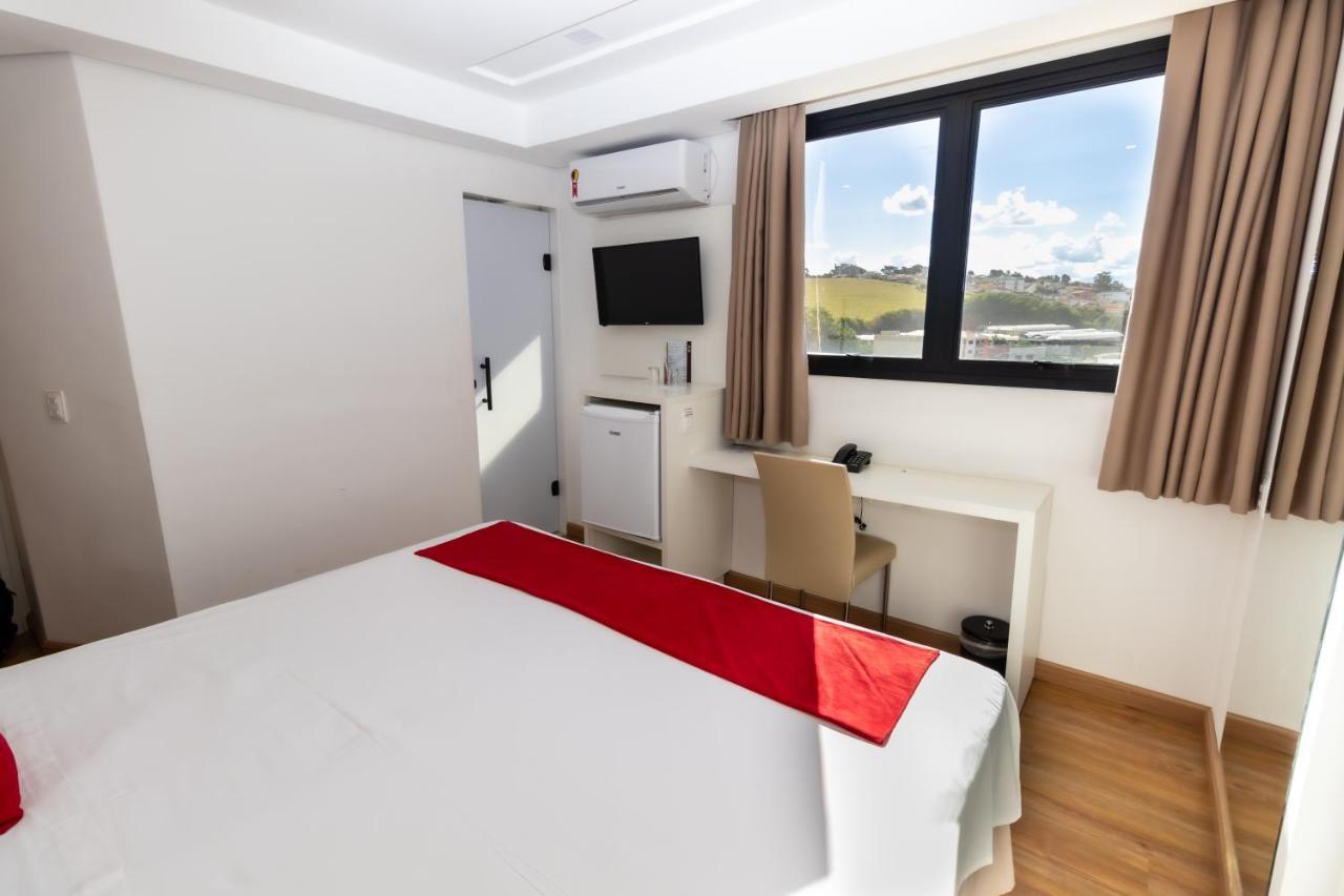 Granlago Hotel Пузу Алегре Екстериор снимка