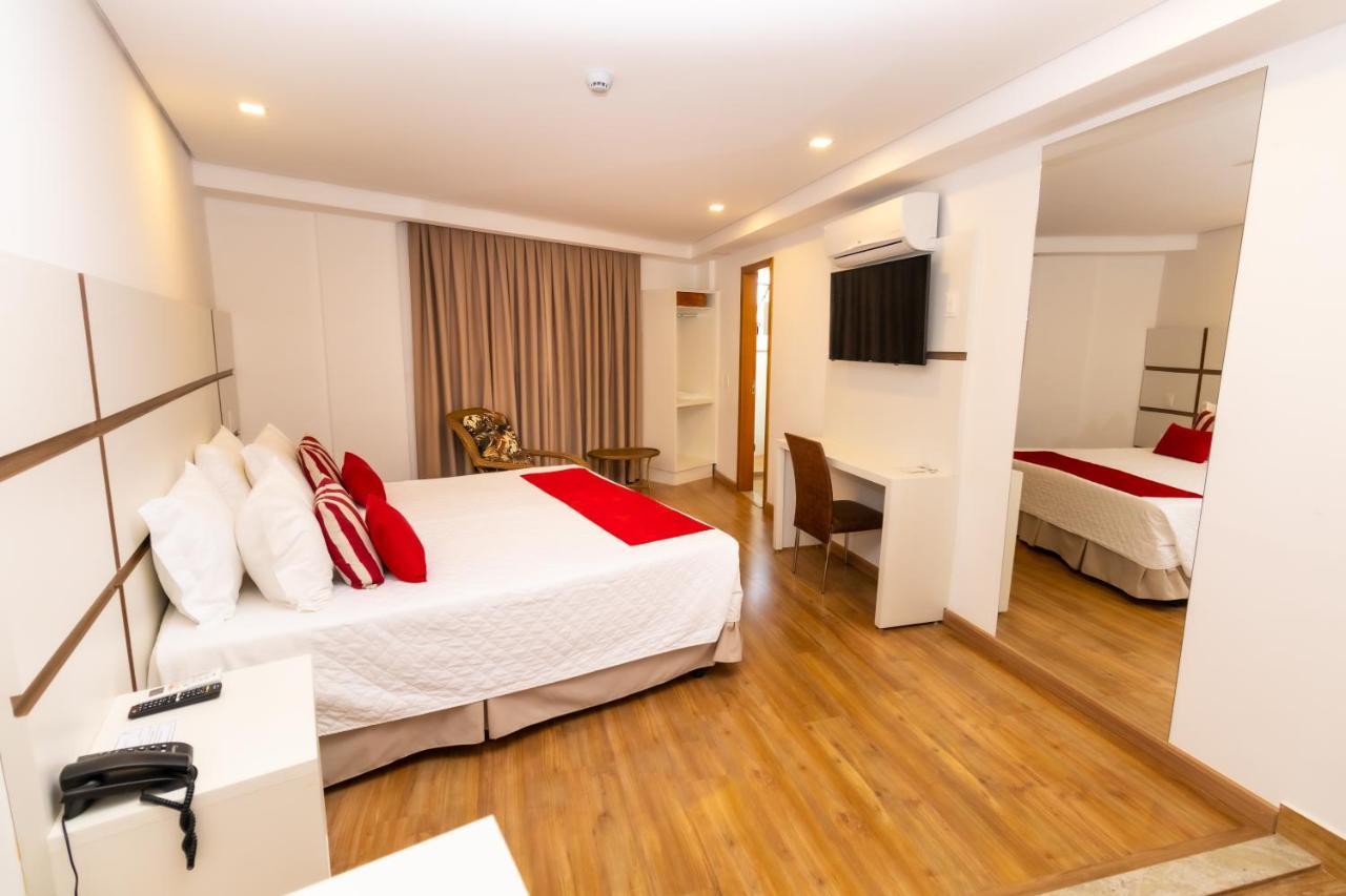 Granlago Hotel Пузу Алегре Екстериор снимка
