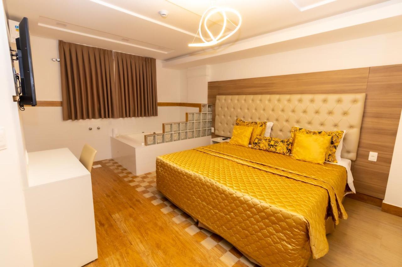 Granlago Hotel Пузу Алегре Екстериор снимка