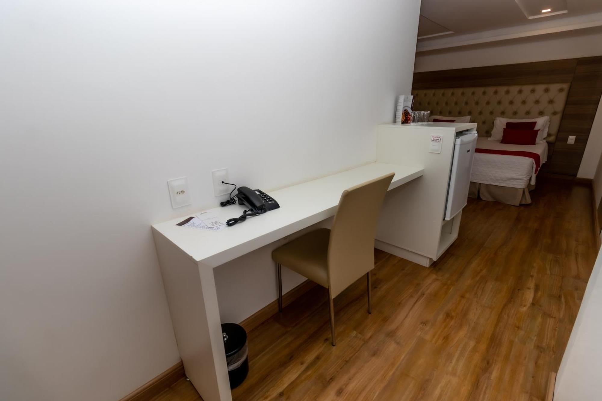 Granlago Hotel Пузу Алегре Екстериор снимка