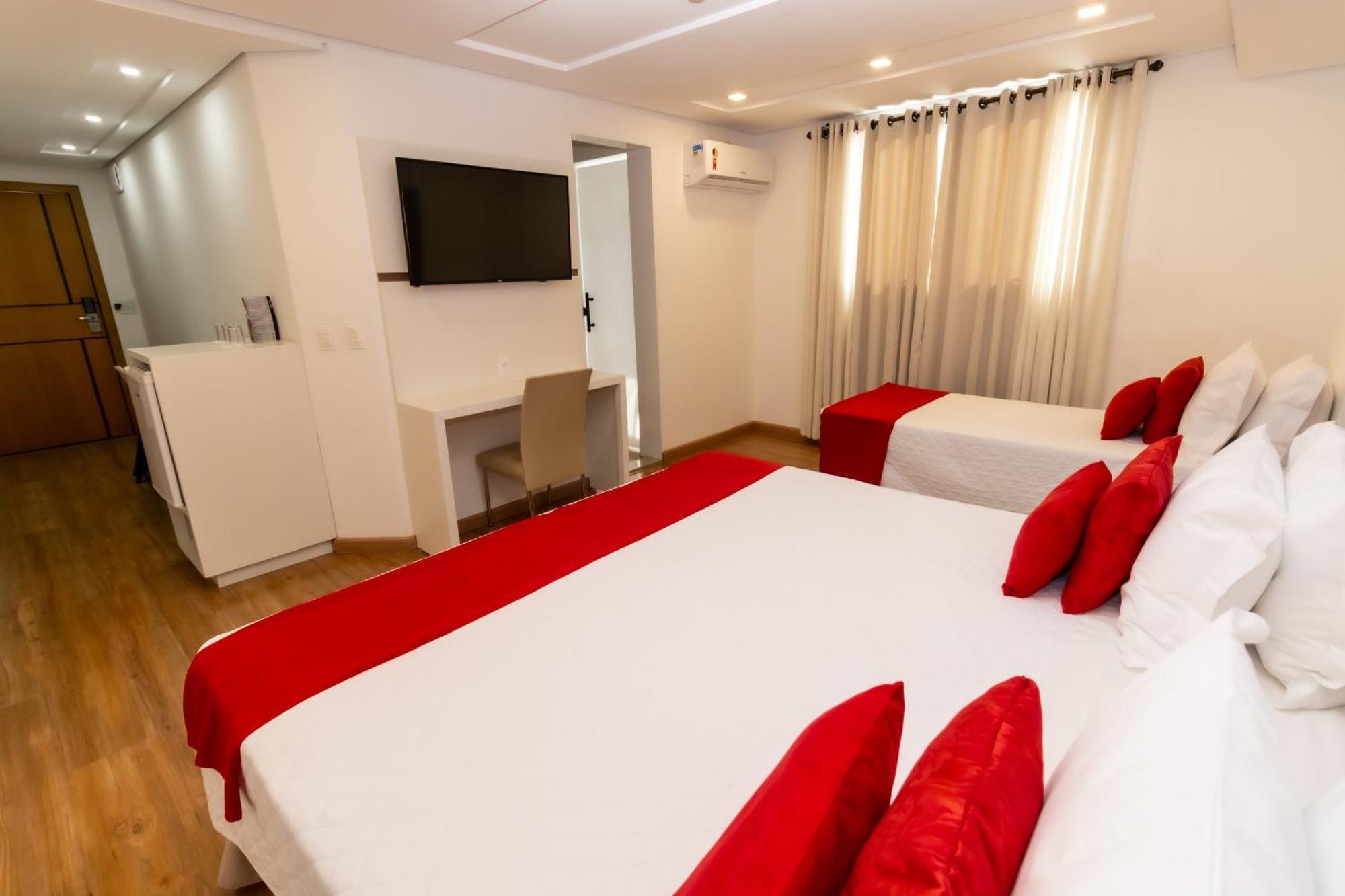 Granlago Hotel Пузу Алегре Екстериор снимка
