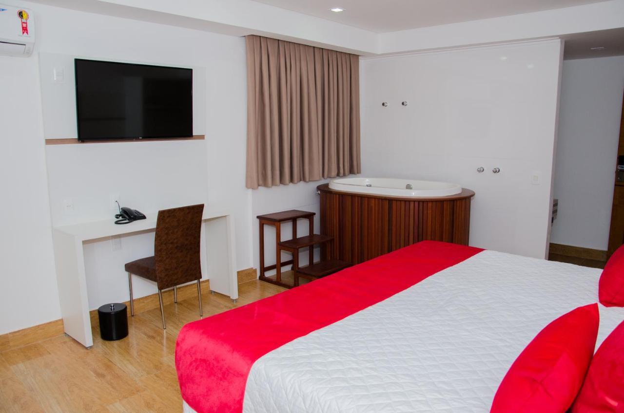 Granlago Hotel Пузу Алегре Екстериор снимка