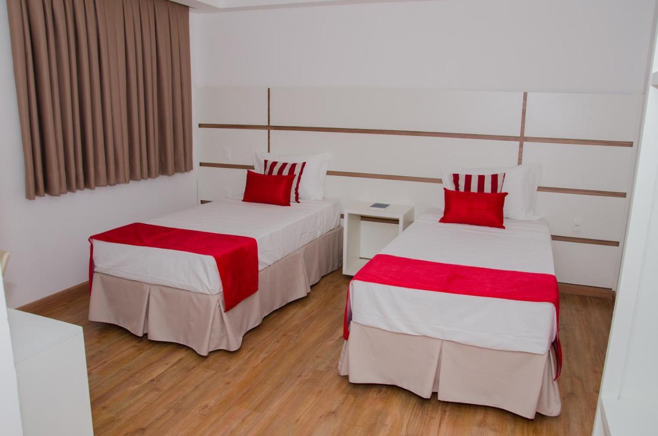Granlago Hotel Пузу Алегре Екстериор снимка